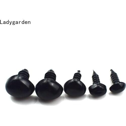 50PCS Plastic DIY Craft Plush Animal Triangle Nose for Bear Dog Doll Brown Puppets Doll Accessories 4 Colors Dolls Toy