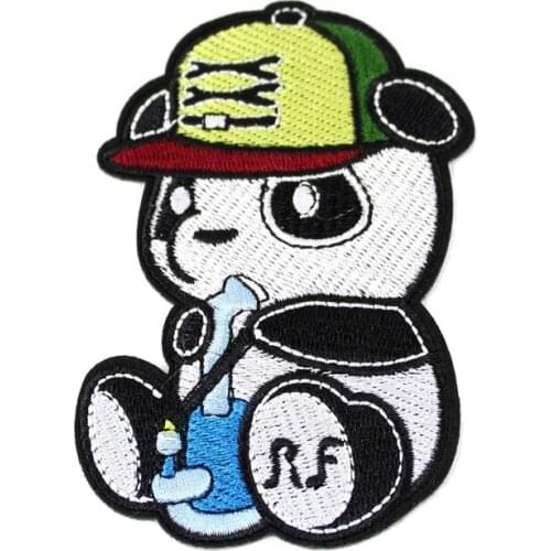 Black and White Panda Cute Cartoon Embroidery Patches Iron on Garment Applique High Quality for Tshirts Bags Hats Free Shipping