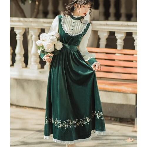 Cottagecore Prairie Chic Dress French Style Green Velvet Lantern Sleeve Heart-Shaped Bottom Embroidery Vintage Gatsby Dresses