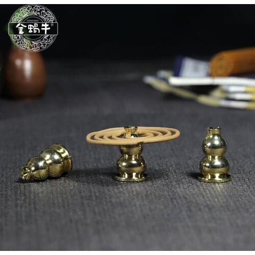 The golden snail hoist holder inserted into the buddhist temple sweet sweet dish sweet sweet gift collection