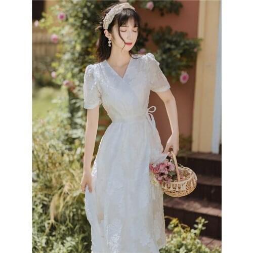 Fashion Vintage Puff Sleeve White Jacquard V-neck Dress Sexy Vestidos Summer 2021 Robe Femme Slant Front Bow Tie Chic Dress