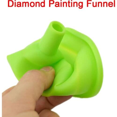 3 Colors Mini foldable silicone portable Funnel Diamond Painting Accessories Bead Container Diamond Embroidery Storage Tools