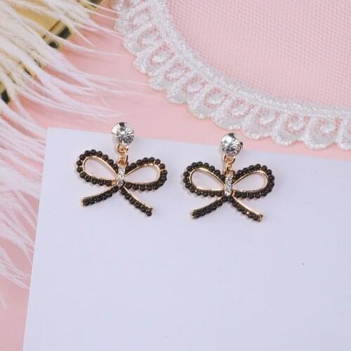 New 2018 Cute Simulated Pearl Bowknot Earring For Women Girls Trendy Sweet Style Crystal Bow Earrings Brincos Jewelry Gift WX118