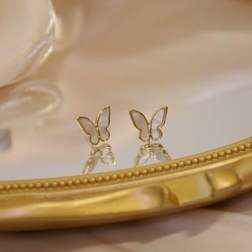 2020 New Fashion Hot Sale Womens Earrings Temperamental Butterfly Ear Stud Earrings for Women Korean Gifts Jewelry Wholesale