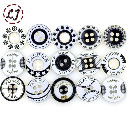 Hot sale 30pcs/lot 12mm black&white plastic resin button cloth accessories man women fashion T-shirt sewing buttons scrapbooking