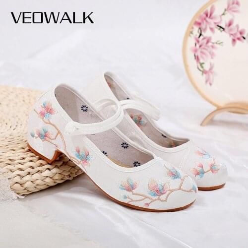 Veowalk 3cm Block Heels Women Canvas Embroidered Shoes Retro Elegant Ladies Casual Shoes Low Heel with Ankle Buckles