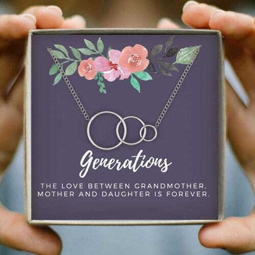 Generations Interlocking Three Circles Chain Necklace for Women Gift for Grandma Mom Granddaughter Christmas Family Jewelry
