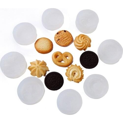 8Pcs Macaron Chocolate Cookie Fondant Silicone Molds Cookie Pendant Resin Molds