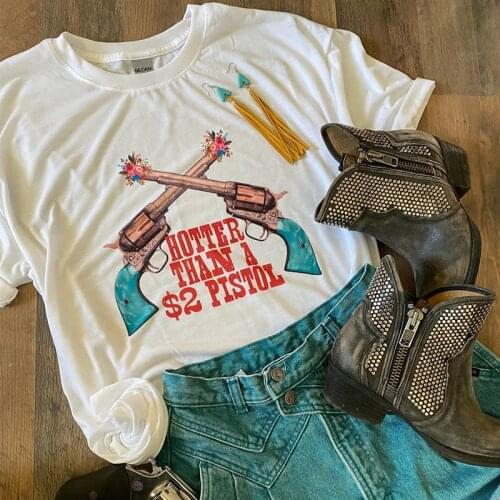 Hillbilly Hotter Than a 2 Dollar Pistol Cowgirl Print Women Western Tees Vintage Graphic Shirt White 100% Cotton Grunge Tshirt