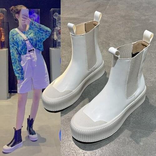 Womens Chelsea Boots 2021 New Fashion Leather White Ankle Boots Women Black Punk Gothic Platform Boot Female Luxury Designer