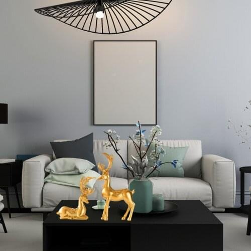 2 Pcs Reindeer Ornaments Resin Statues Deer Figurines Sculptures Home Table Decoration