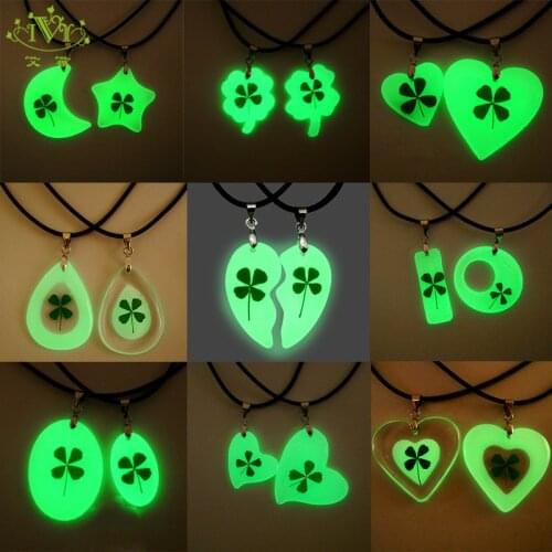 2pcs Luminous Couple Necklace Heart Shape Dolphin Pendant Necklace Glowing In The Dark Custom Lovers Jewelry Rope Long Necklace