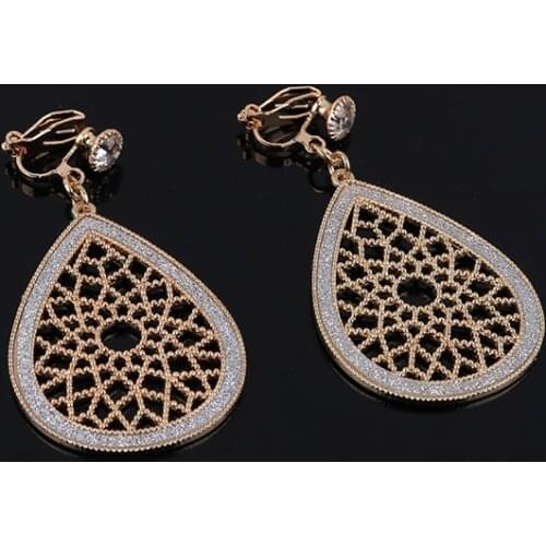 Classic Carved Hollow Flower Waterdrop Clip on Earrings Without Piercing for Women Luxury Wedding Party Ear Clip Fahion Jewelry