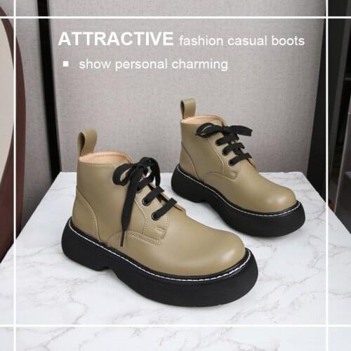 New Leather Shoes Womens Retro British Style 2021 Spring Summer Autumn Winter Big Head Thick Sole Mens Shoes Plus Size Couple