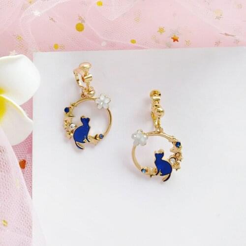 Earrings Cat Clip Hoops Round Geometric Ladies Clip On Earrings No Piercing Dangle Cartoon Korean Novelty Accesories For Women