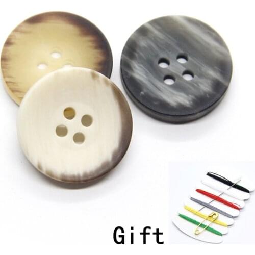 15/20mm Imitation Wood Coat Sewing Resin Buttons For Clothing Sweater Decorative Big Buttons Handmade DIY Accessories Wholesale