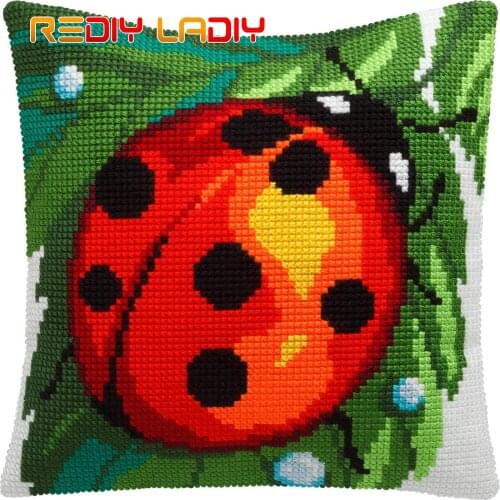 Cross Stitch Cushion Kits Ladybug Pillow Case Pre-Printed Canvas Acrylic Chunky Yarn Needlepoint DIY Cross-stitch Arts & Crafts