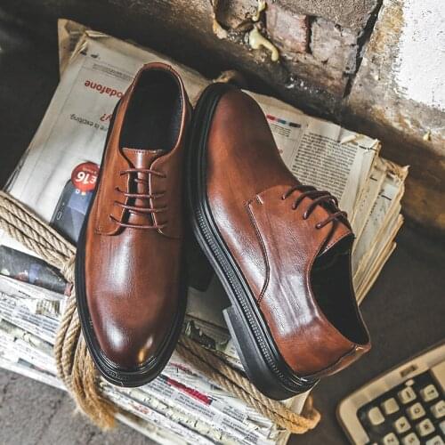 Summer Autumn Business British Men Casual Shoes Vintage Formal Dress Leather Shoes Lace-up Loafers High Quality Wedding Oxfords