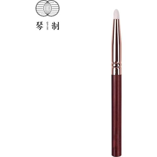 QINZHI Professional Handmade Make Up Brush 109 Small Pencil Eye Shadow Blending Brush Soft Saibikoho Goat Hair Makeup Brushes