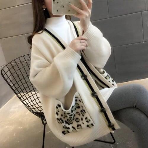 Autumn Women Wear Sweater Coat Euro-American Wind V-neck Loose Stripe Edge Knitted Open-top Woman Fashion Cardigan for Female