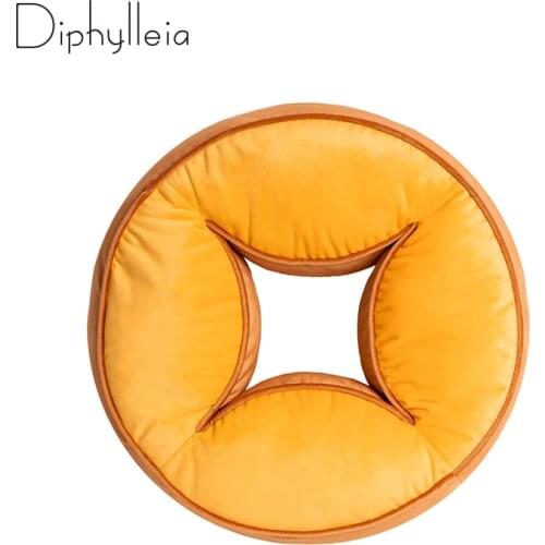 Diphylleia Round Stuffed Cushion Cover Chinese Traditional Coin Treasures Sofa Chair Bedding Coussin Throw Pillow Free Shipping