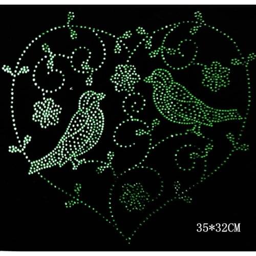 2pc/lot Couple bird heart hot fix flatback rhinestones motif iron on applique patches design stone for shirt
