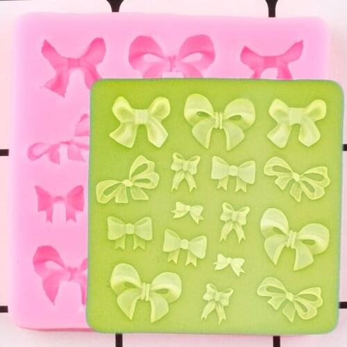 Mini Bow Tie Silicone Mold Fondant Cake Decorating Tools DIY Cupcake Topper Chocolate Gumpaste Molds Sugarcraft Candy Clay Mould