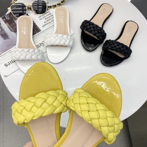 New Women Slippers Women Weave Slippers Flat Open Toes Round Head Fashion Designer Leisure Beach Shoe Sandals