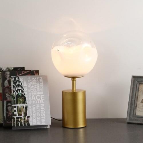 Copper brass melt European post modern table lamp LED simple minimalism table light with glass globes golden reading table lamp