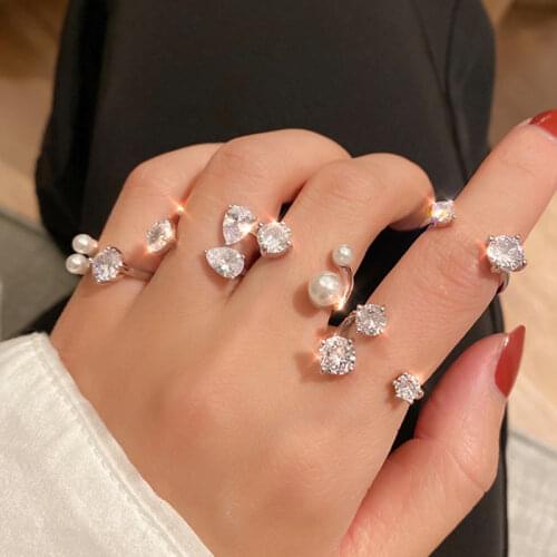 New Trendy Crystal Claws Pearl Elegant Open Butterfly Rings for Women Girls Cubic Zirconia Female Wedding Jewelry Bague Anillo