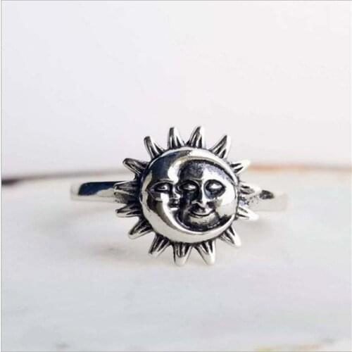 Sun Moon Smiley Fashion Ring Simplicity Funny Tourism Memorial Men and Women Paragraph Accessories