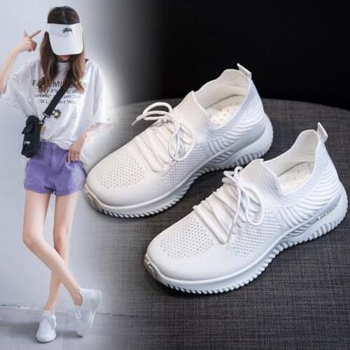 Lightweight And Breathable Fashion Hollow Flat Shoes Casual Sports Running Shoes Womens Shoes 2021 Summer New Style