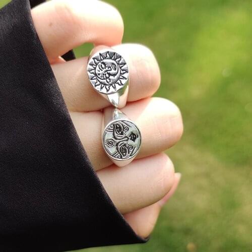Sun Ring for Women Sun Moon Face Punk Ring Vintage Exaggeration Gothic Jewelry Brilliant Female Ring Jewelry Gift Retro Bijoux
