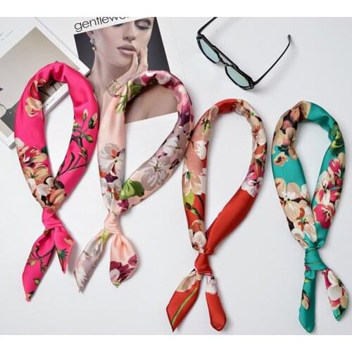 Print Flower Bandana Square Scarf For Ladies Fashion Silk-like Hair Handkerchief Womens Bag Geometric Printing