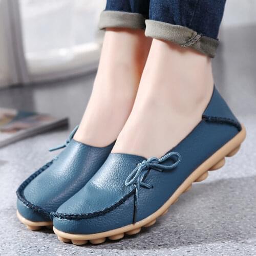 New Moccasins Women Flats Autumn Woman Loafers Genuine Leather Female Shoes Slip On Ballet Bowtie Womens Shoes Big Size