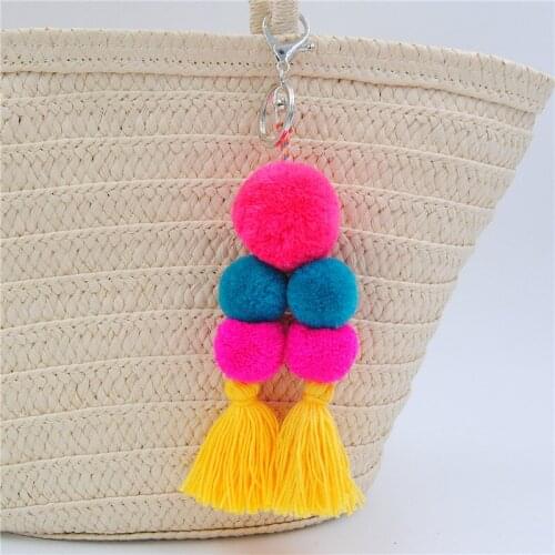 Handmade Bohemia Pom Pom Keychain Sunmmer Bag Charms Accessories Round Ball Tassel Key Chain For Women Boho Jewelry Party Gift