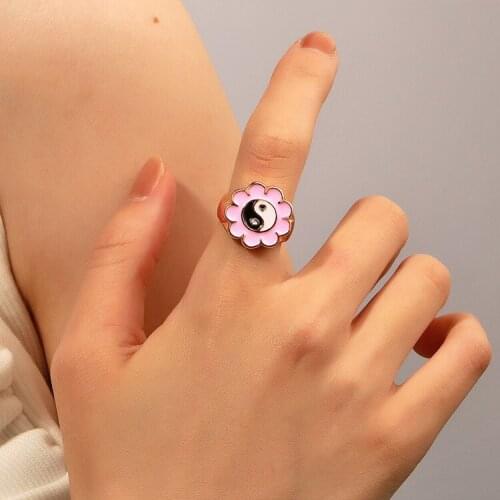 GinaDeer Korea Ins Fashion Flower Gossip Ring 2021 Cute and Fun Expression Ring Tai Chi Jewelry For Women Anillo