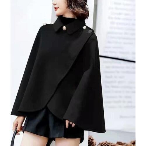 2020 Autumn/winter Pure Color Fashion Wool Blends Ponchos Shoulder Clasp Womens Short Cape Coat Cloak Gothic Shawl Cardigan