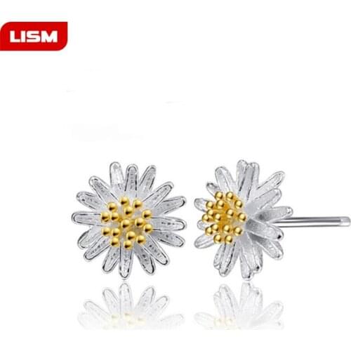 Korean Fashion Earrings Wholesale Jewelry Flower Earrings Female Earrings Simple Sen Department of metal Flower Earrings