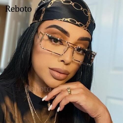 Unique Design Transparent Square Ladies Glasses Trendy Metal Rivets Sun Glasses Women Men Shades Fashion Rectangle Eyewear UV