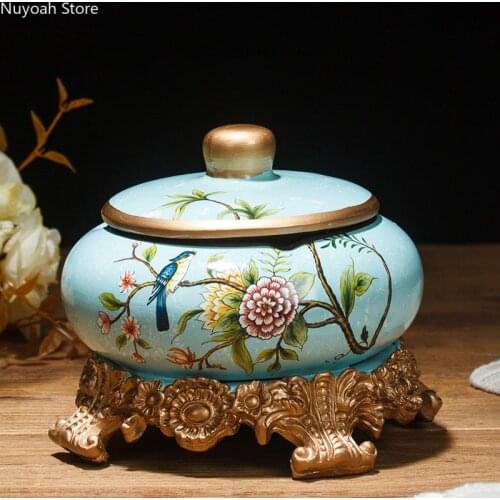 European-style Ceramic Ashtray Light Luxury Crafts Decoration Storage Box Ashtray Modern Living Room Home Decoration Accessories