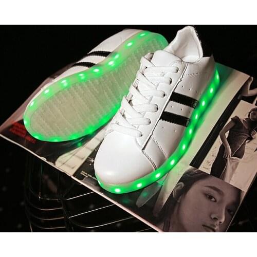 New Children Shoes Youth LED Sneakers 7 Colorful With USB Rechargeable Boys Light Shoes Girls Fluorescent Luminous Shoes