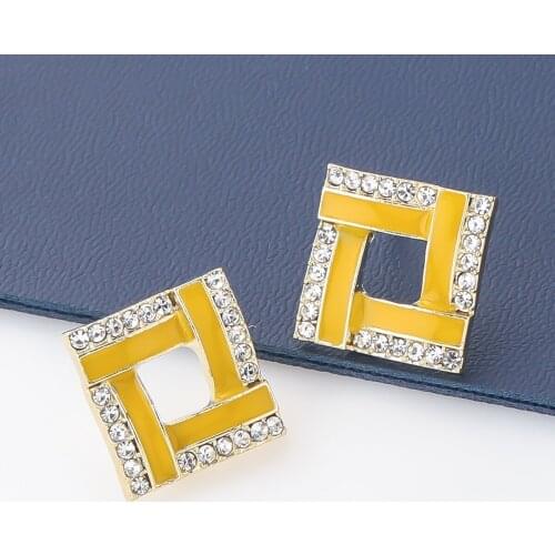 Pauli Manfi Fashion Metal Dripping Acrylic Geometric Earrings Womens Creative Popular Stud Earrings Party Accessories