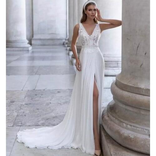 Boho Side Slit Wedding Dresses 2021 A-Line V-Neck Lace Appliques Backless Button Sweep Train Bridal Gowns Beach Vestido De Noiva