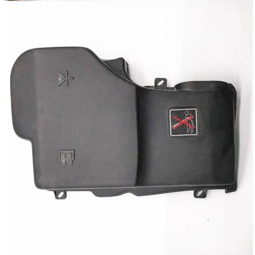 Suitable for Peugeot 508 Citroen C5 C6 Fuse Box Cover Fuse Cover Upper Cover Battery Upper Cover BSM Cover OEM 9804891580