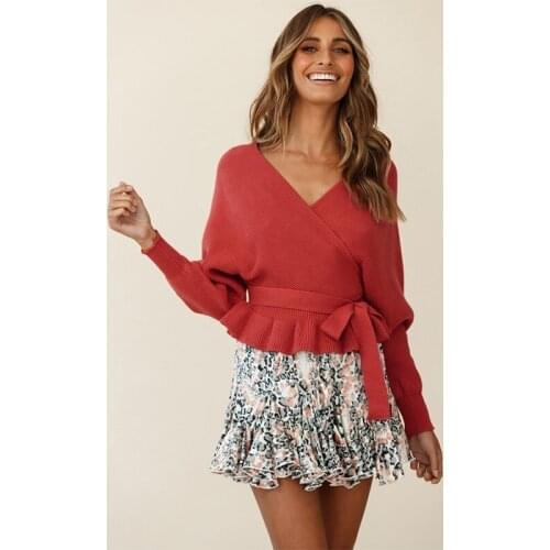 Autumn Sweater Women 2021 Fashion V Neck Long Sleeve With Belt Chic Sexy Pullover Tops Ladies Jumper Elegant Knitted Sweaters