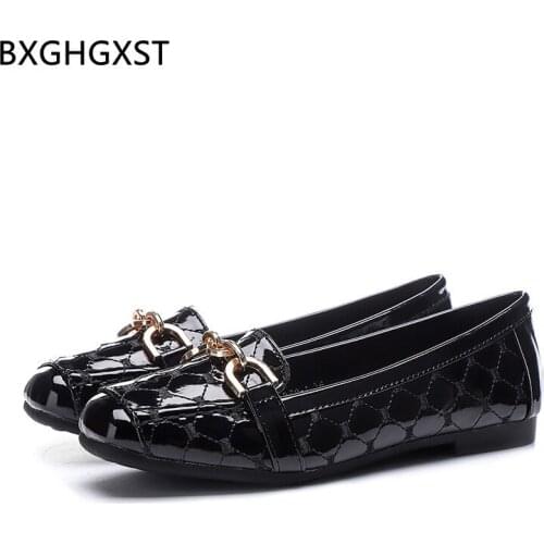 Patent Leather Korean Fashion Woman Flats Loafers Women Square Toe Slip on Shoes for Women Leather Casual Shoes Zapatillas Mujer