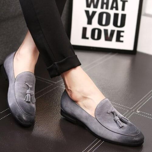 New Spring Plus Size Genuine Leather Men Shoes Comfortable Mens Loafers Slip On Low Flat Driving Shoes Retro Tassel Mens Shoes