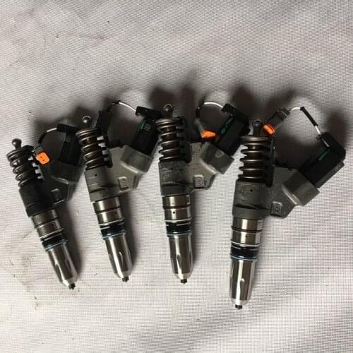 Engine parts injector 3075628