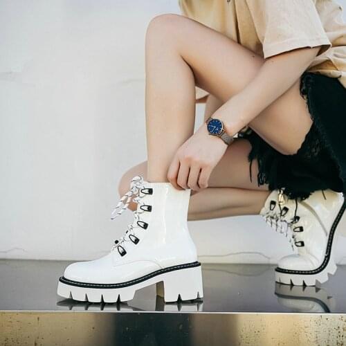 2021 Autumn And Winter New Martin Boots Womens Thick-soled British Style Ins Trendy White Short Boots